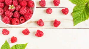 Berry Fruit Raspberry Still Life 5477x3651 Wallpaper