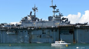 Aircraft Carrier Amphibious Assault Ship Ship United States Navy Warship 2048x1365 Wallpaper