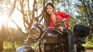 Asian Model Women Long Hair Dark Hair Motorcycle Honda 4096x2578 Wallpaper