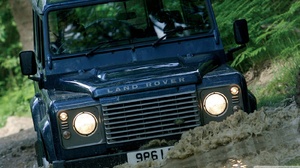 Vehicles Land Rover Defender 1600x900 Wallpaper