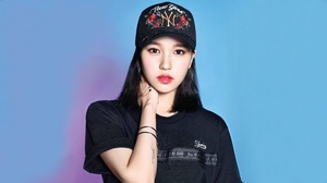 Black Hair Cap Girl K Pop Lipstick Mina Singer Singer Twice Band Woman 3840x2160 Wallpaper
