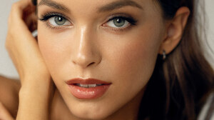 Elena Volotova Women Brunette Long Hair Makeup Looking At Viewer Lipstick Lip Gloss Portrait Simple  1200x1500 Wallpaper
