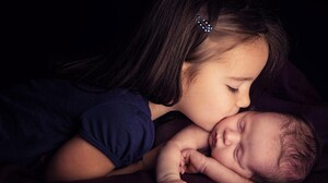 Baby Child Cute Girl Kiss Little Girl Love 1920x1370 Wallpaper