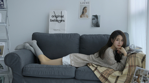 Model Girls Aloud Asian Sweater Women 3840x2160 Wallpaper