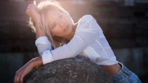Alex Siracusano Model Women Blonde Blue Eyes Parted Lips Shirt White Shirt Jeans Hips Tattoo Rocks S 2048x1365 Wallpaper