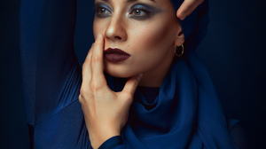 Nikolai Grishin Women Shawl Makeup Eyeshadow Lipstick Looking Away Blue Clothing Simple Background B 1333x2000 Wallpaper