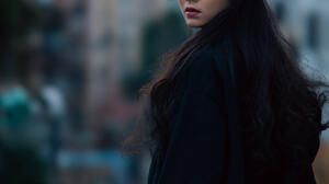 Qin Xiaoqiang Women Asian Dark Hair Looking At Viewer Blush Black Clothing Rooftops Cold 1366x2048 Wallpaper