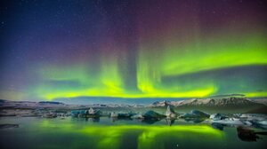 Aurora Borealis Night Snow 3840x2160 Wallpaper