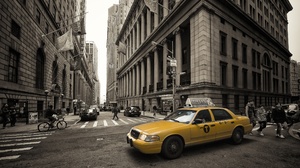 Taxi New York City Traffic Vehicle Selective Coloring Cityscape Car Sepia 2560x1760 Wallpaper