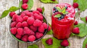 Berry Drink Fruit Glass Raspberry Smoothie Still Life 8000x5340 Wallpaper
