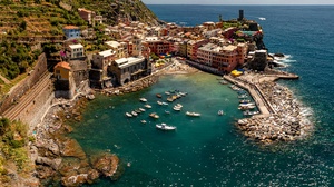 Italy Vernazza Sea Mediterranean Coast Bay City Boat 3840x2160 Wallpaper