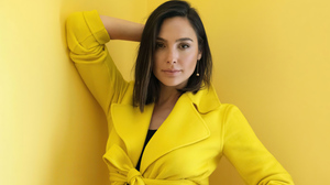 Women Model Actress Gal Gadot Studio Yellow Yellow Background Yellow Clothing Dark Hair Looking At V 3840x2400 Wallpaper