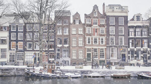 Winter Snow Amsterdam Netherlands River Boat 5117x3293 Wallpaper