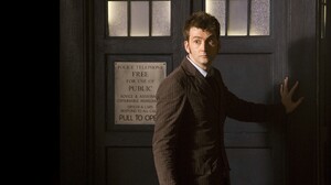 David Tennant Doctor Who Tenth Doctor TARDiS 2000x1333 Wallpaper