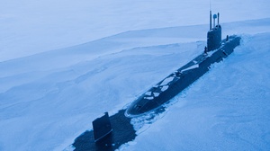 Ice Submarine 2048x1367 Wallpaper