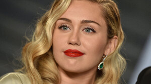 Blonde Girl Miley Cyrus Singer Woman 4200x2795 Wallpaper