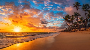 Beach Sea Nature Sunset Waves Sky Clouds Palm Trees Tropic Island Landscape Water 3840x2160 wallpaper
