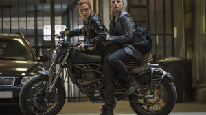 Florence Pugh Women Scarlett Johansson Actress Black Widow Motorcycle Yelena Belova 1280x800 Wallpaper