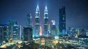 Trey Ratcliff Photography Petronas Towers Kuala Lumpur Malaysia City City Lights Building Skyscraper 3840x2160 Wallpaper