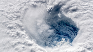Hurricane Orbital Stations Clouds Spiral Cyclone Photography Alexander Gerst NASA Snow Science Space 5568x3712 Wallpaper