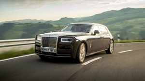 Car Rolls Royce Luxury Cars British Cars Frontal View Road Vehicle Clouds Sky Licence Plates Sunligh 4096x2731 Wallpaper