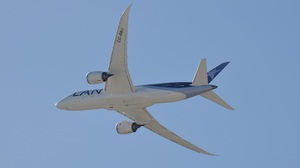 Boeing Aircraft Passenger Plane 2560x1440 wallpaper