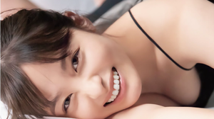 Kanna Hashimoto Bed Smile 1131x1618 Wallpaper