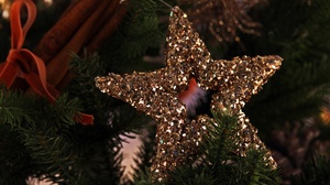 Christmas Ornaments Glitter Star 3840x2560 Wallpaper