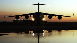 Military Aircraft Airplane Jets C 17 Globmaster Silhouette Aircraft Military 1920x1080 Wallpaper