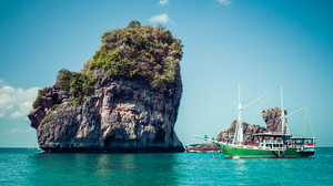 Trey Ratcliff Photography Thailand Rocks Water Boat 7680x4320 Wallpaper