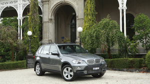 BMW X5 BMW Silver Car Car Vehicle SUV Luxury Car 4096x2731 Wallpaper