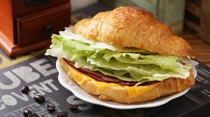 Food Sandwich 2048x1340 Wallpaper