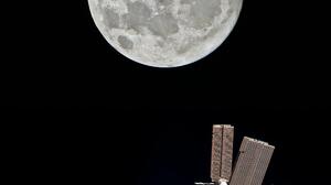 ISS International Space Station Planet NASA Roscosmos Moon Earth Orbit Earth Space Endeavour 3840x5200 Wallpaper