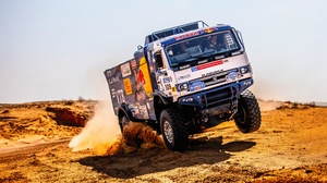 Rally Truck Desert Vehicle Kamaz 5000x3000 Wallpaper