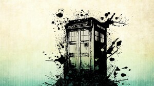 Science Fiction TARDiS Vector Art Paint Splatter Phone Box 2560x1440 Wallpaper