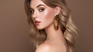 Oleg Gekman Women Blonde Makeup Bare Shoulders Eyeshadow Lipstick Wavy Hair Simple Background Portra 2048x1536 wallpaper