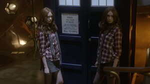 Doctor Who TARDiS Amy Pond Karen Gillan 1600x900 Wallpaper