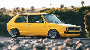 Volkswagen Golf 1 Golf 7 Golf GTi Golf Ii Yellow Car Automotive Hatchbacks Hot Hatch Yellow Cars 2046x1150 Wallpaper
