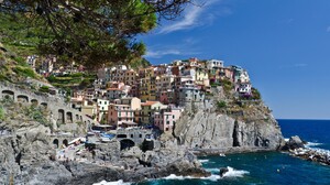 Cinque Terre Italy Liguria Manarola 2048x1330 Wallpaper