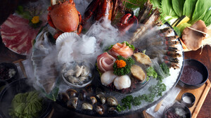 Food Seafood Crustaceans Still Life Fish Lettuce Lobsters Parsley Ice Steam Vapor 2560x1600 wallpaper