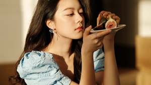 Asian Women Celebrity Actress Jinmai Zhao 1560x2048 Wallpaper