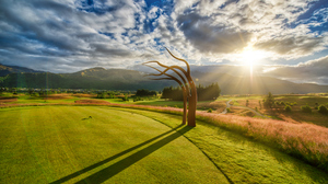 4K Landscape New Zealand Nature Grass Clouds Sky Sunlight Sun 3840x2160 Wallpaper