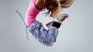 Dancing Breakdance Dancer Women Blonde Jumping Pink Tops Sneakers 1067x1600 Wallpaper