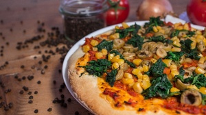 Cheese Corn Olive Pepper Pizza Spices Vegetable 3840x2160 Wallpaper