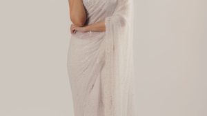 Alia Bhatt Bollywood Actresses White Dress Saree Women 3837x4750 Wallpaper